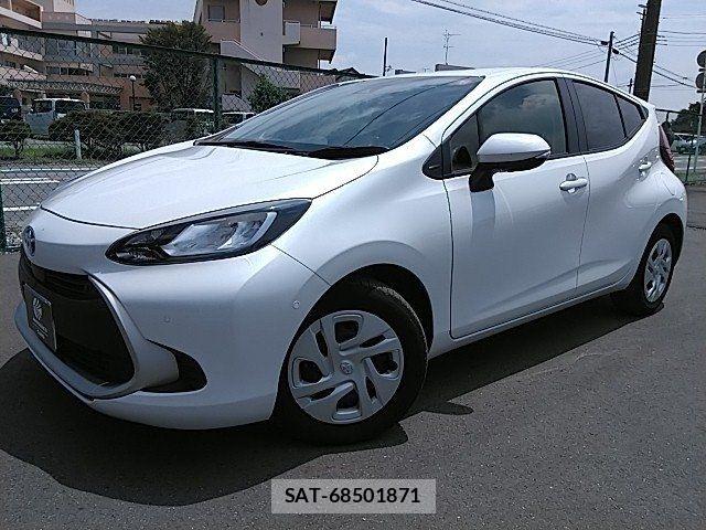Toyota AQUA 2022-11 8034359-5
