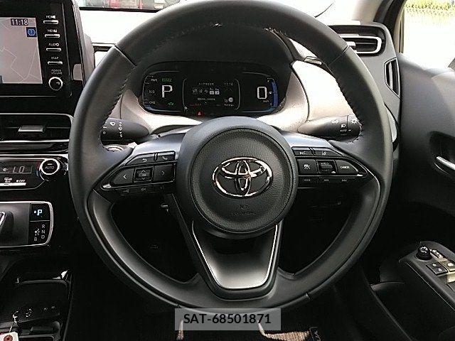 Toyota AQUA 2022-11 8034359-7