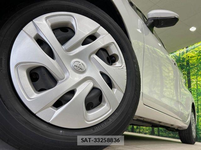 Toyota AQUA 2022-08 8034368-12