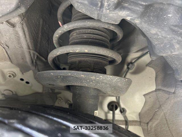 Toyota AQUA 2022-08 8034368-19