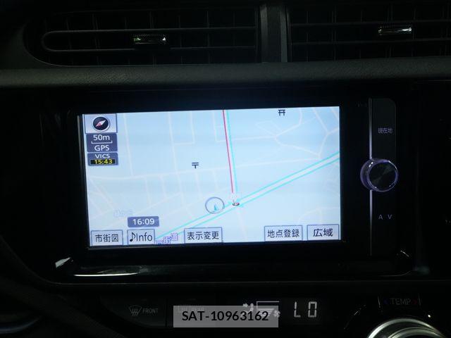 Toyota AQUA 2015-03 8034381-8