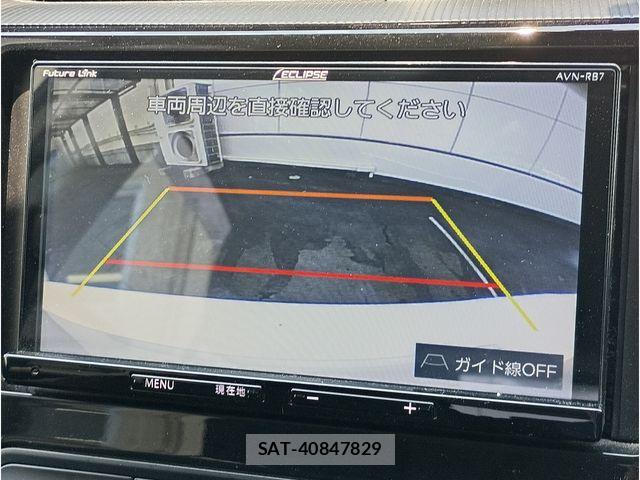Toyota AQUA 2021-06 8034382-11
