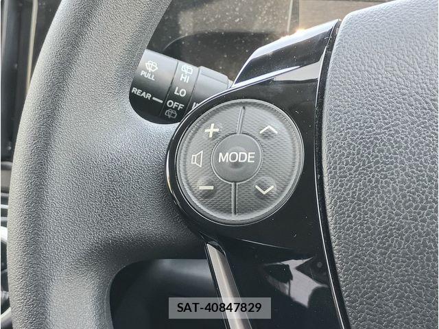 Toyota AQUA 2021-06 8034382-14