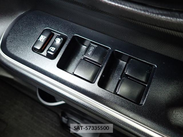 Toyota AQUA 2021-01 8034379-9
