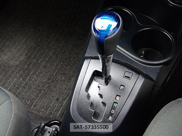 Toyota AQUA 2021-01 8034379-8
