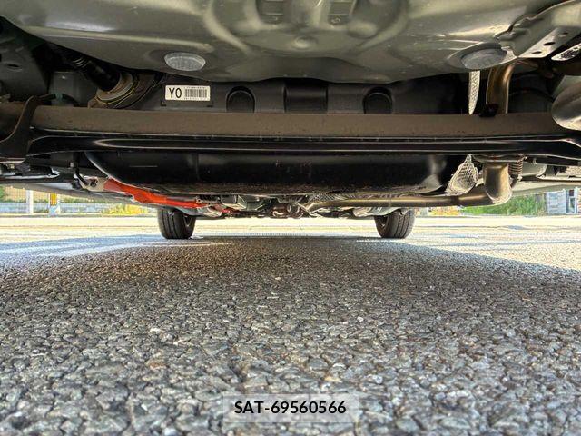 Toyota AQUA 2013-07 8034383-29
