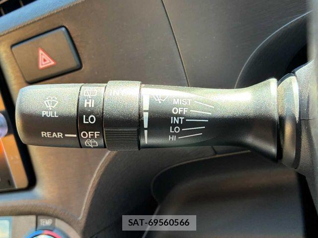 Toyota AQUA 2013-07 8034383-7