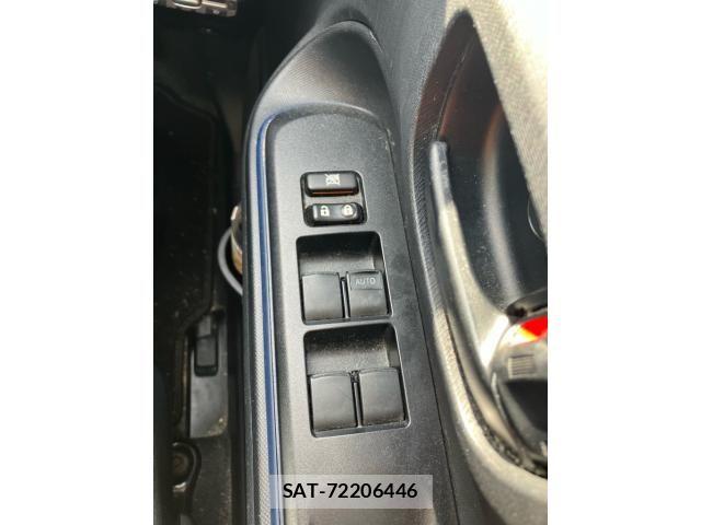 Toyota AQUA 2015-08 8034417-18