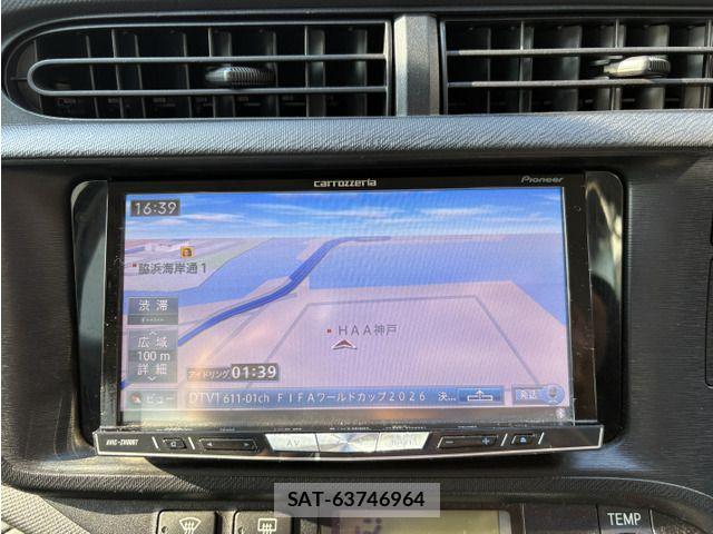 Toyota AQUA 2014-02 8034406-7