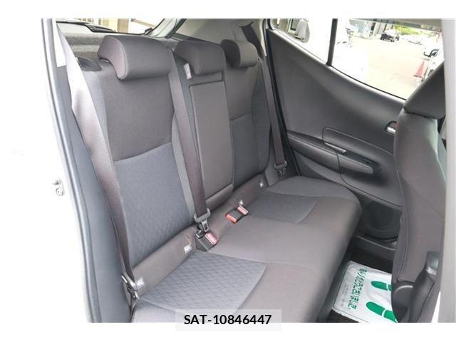 Toyota AQUA 2023-06 8034363-10
