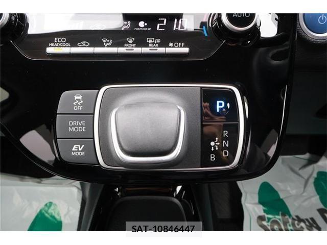 Toyota AQUA 2023-06 8034363-19