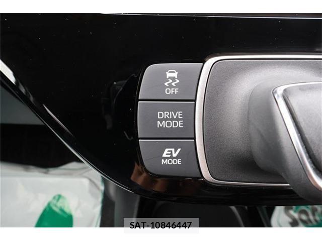 Toyota AQUA 2023-06 8034363-6
