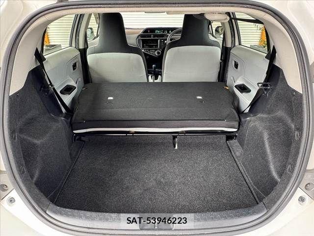 Toyota AQUA 2013-05 8034422-20