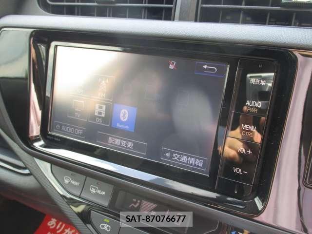 Toyota AQUA 2015-06 8034377-9