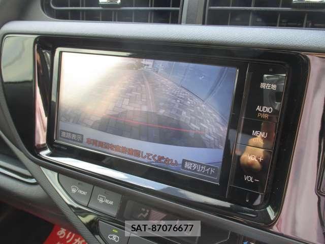 Toyota AQUA 2015-06 8034377-11