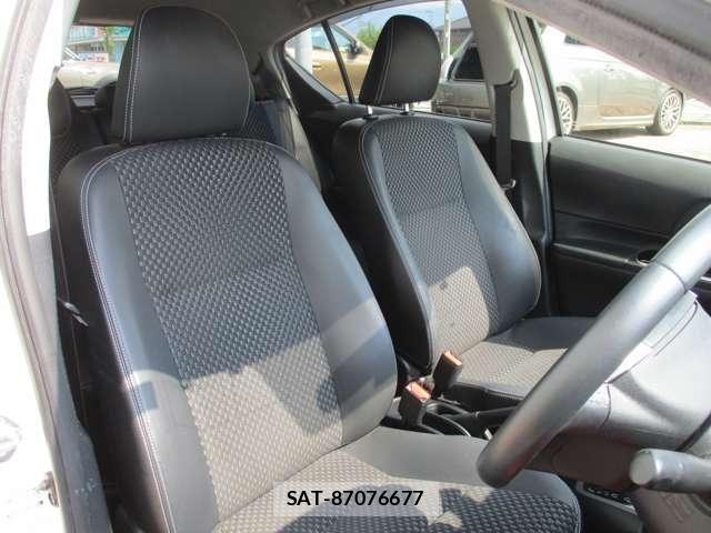 Toyota AQUA 2015-06 8034377-29