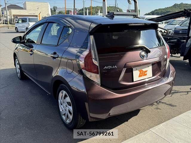 Toyota AQUA 2016-05 8034400-12