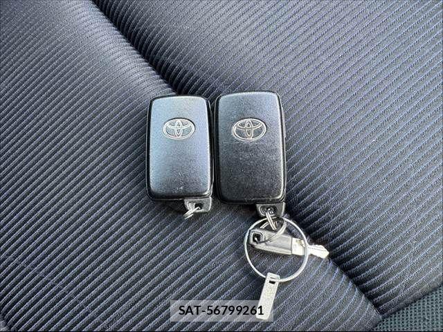 Toyota AQUA 2016-05 8034400-3