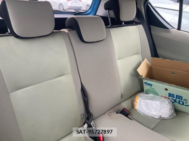 Toyota AQUA 2012-03 8034423-14