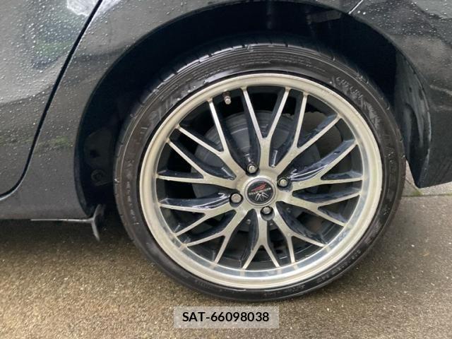 Toyota AQUA 2013-09 8034415-5