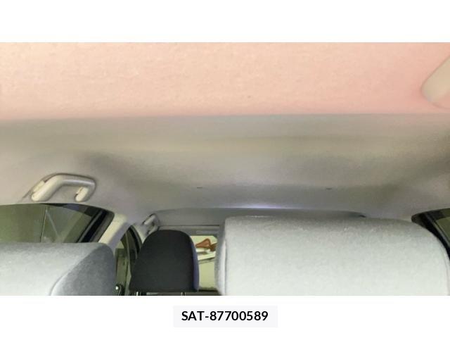 Toyota AQUA 2013-08 8034416-21
