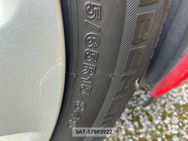 Toyota AQUA 2012-12 8034411-10