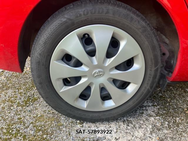 Toyota AQUA 2012-12 8034411-7
