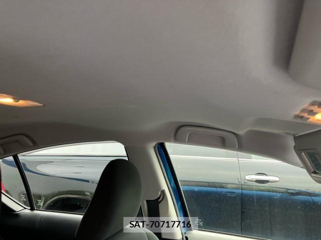 Toyota AQUA 2015-11 8072839-16