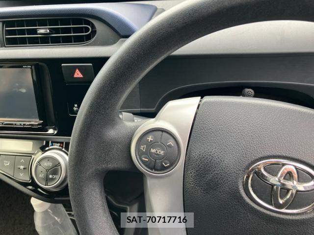 Toyota AQUA 2015-11 8072839-19