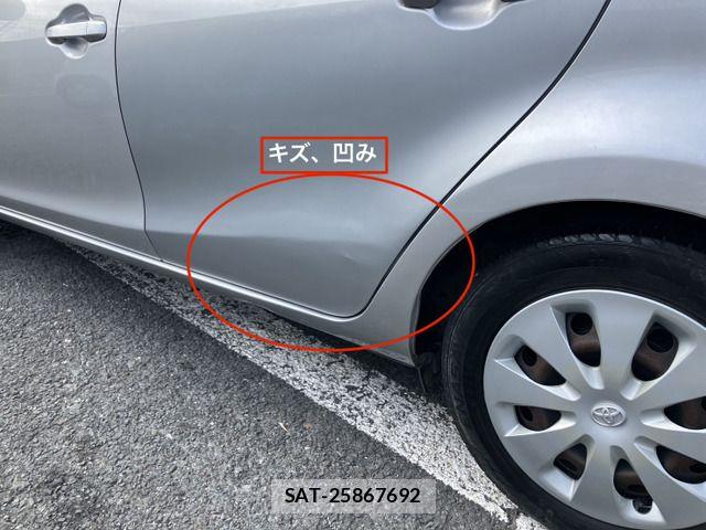 Toyota AQUA 2012-08 8072835-15