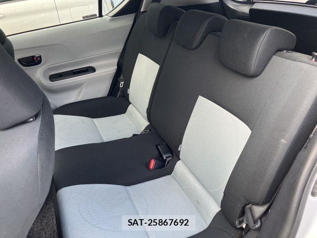 Toyota AQUA 2012-08 8072835-4