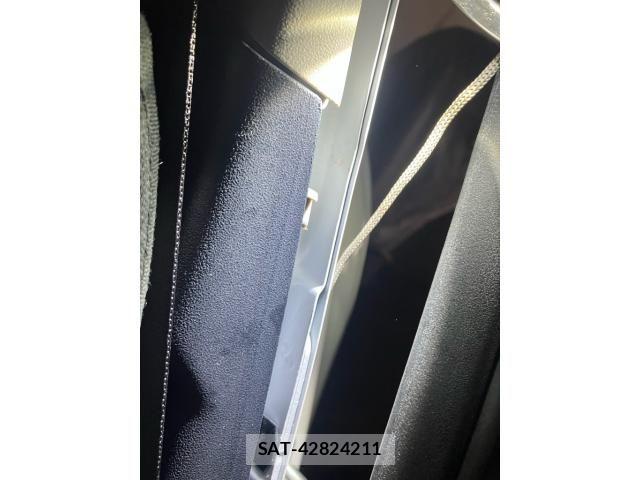 Toyota AQUA 2013-10 8072828-24