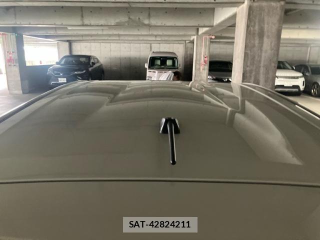 Toyota AQUA 2013-10 8072828-4
