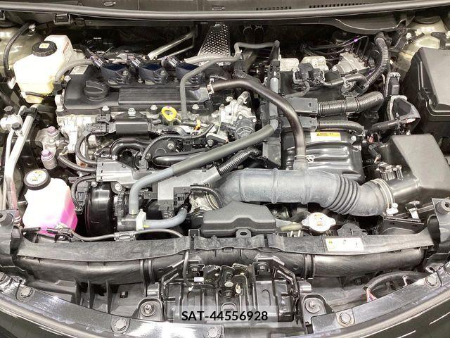 Toyota AQUA 2022-10 8072781-17