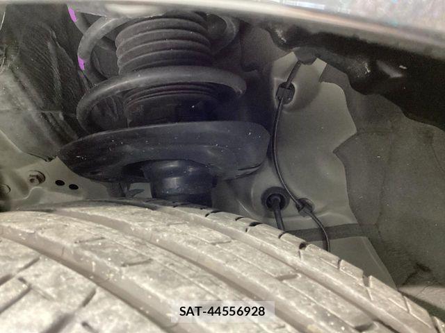Toyota AQUA 2022-10 8072781-19