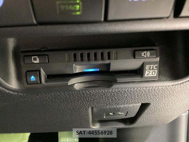 Toyota AQUA 2022-10 8072781-4