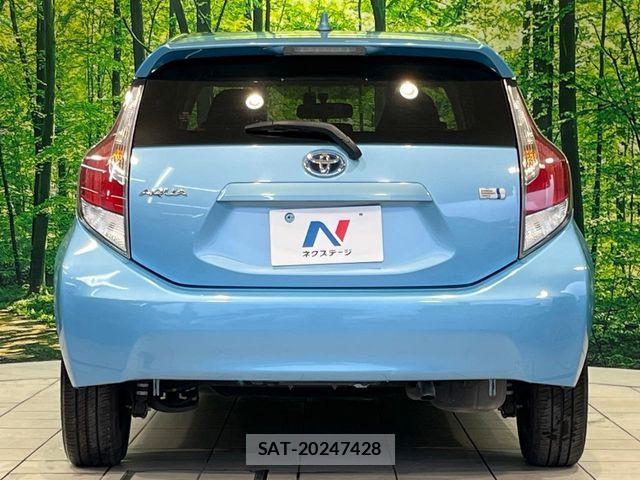 Toyota AQUA 2016-01 8072803-14