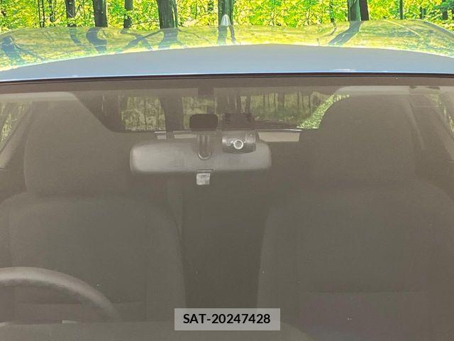 Toyota AQUA 2016-01 8072803-3
