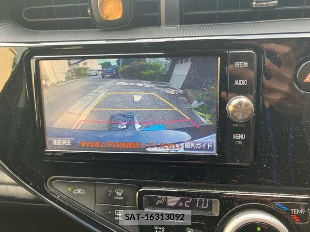 Toyota AQUA 2017-07 8072574-20