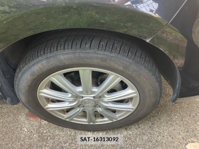 Toyota AQUA 2017-07 8072574-2
