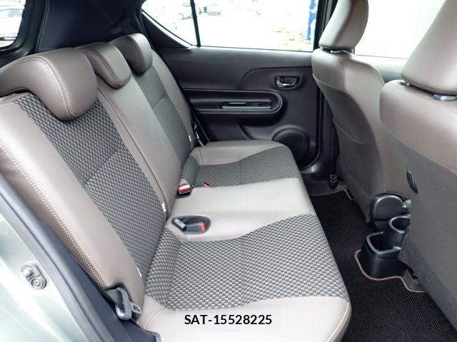 Toyota AQUA 2019-04 8072787-18