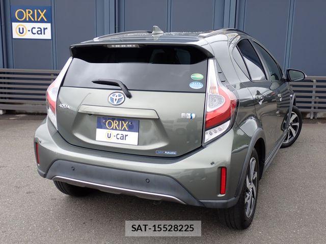 Toyota AQUA 2019-04 8072787-2