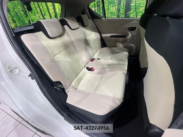 Toyota AQUA 2012-12 8072822-8