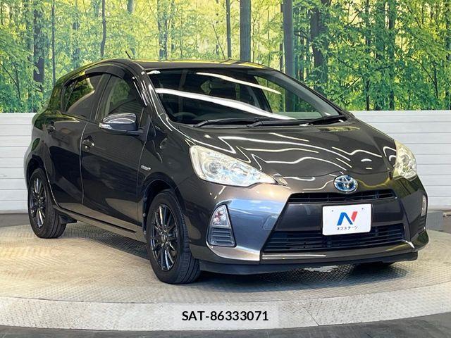 Toyota AQUA 2012-05 8072832-15