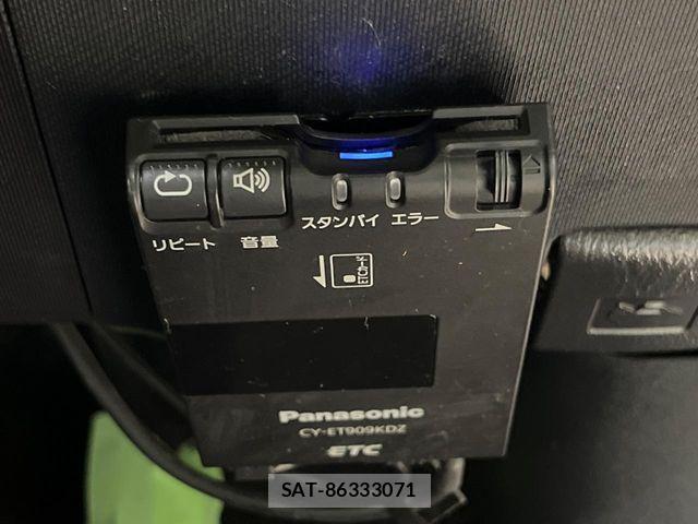 Toyota AQUA 2012-05 8072832-6