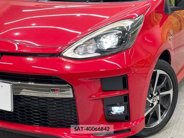 Toyota AQUA 2018-12 8072790-10
