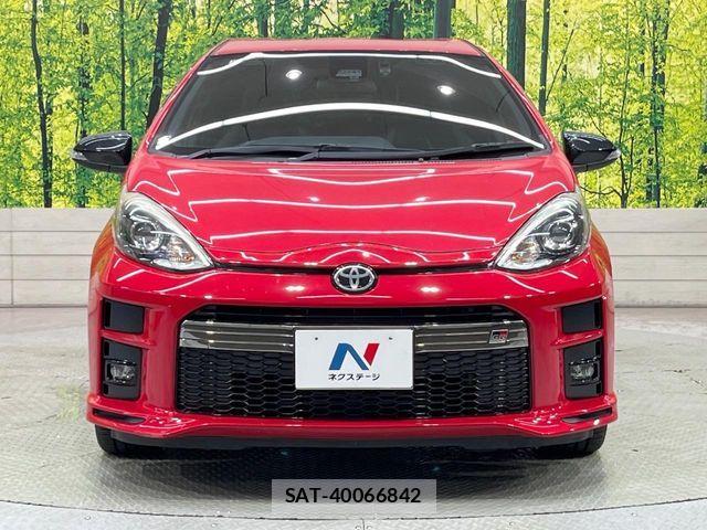 Toyota AQUA 2018-12 8072790-13
