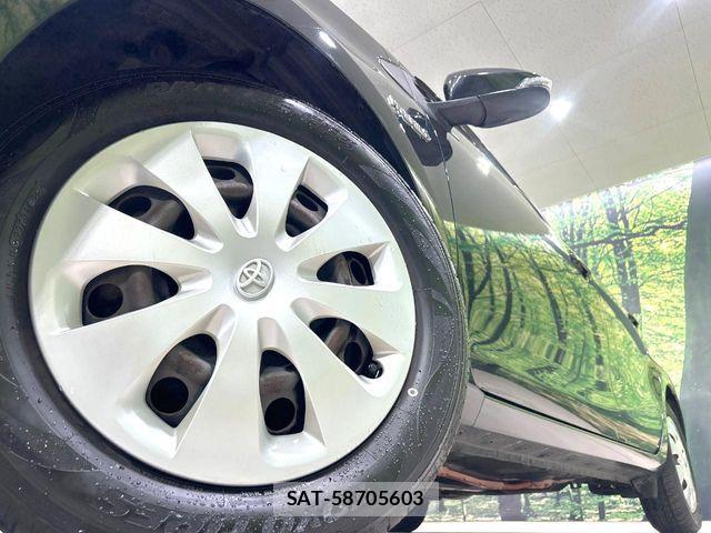 Toyota AQUA 2013-11 8072833-12
