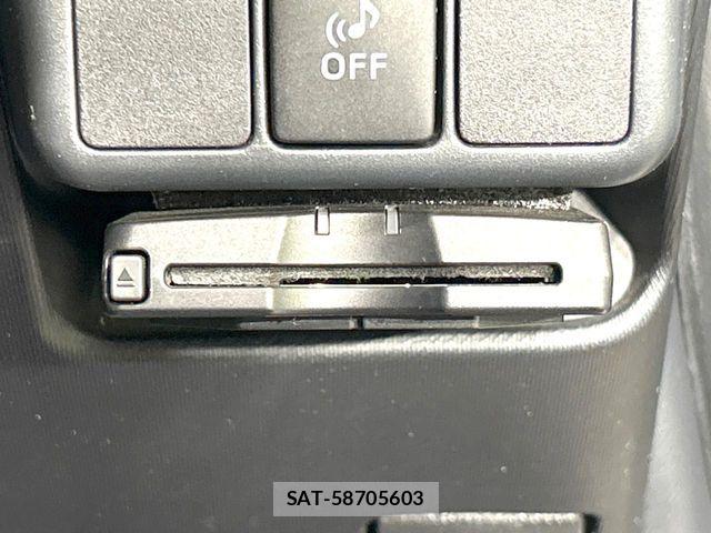 Toyota AQUA 2013-11 8072833-2