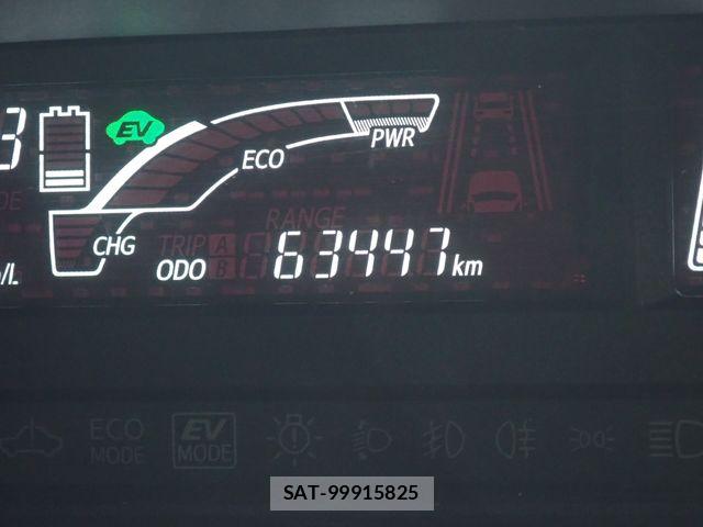 Toyota AQUA 2019-04 8072806-22